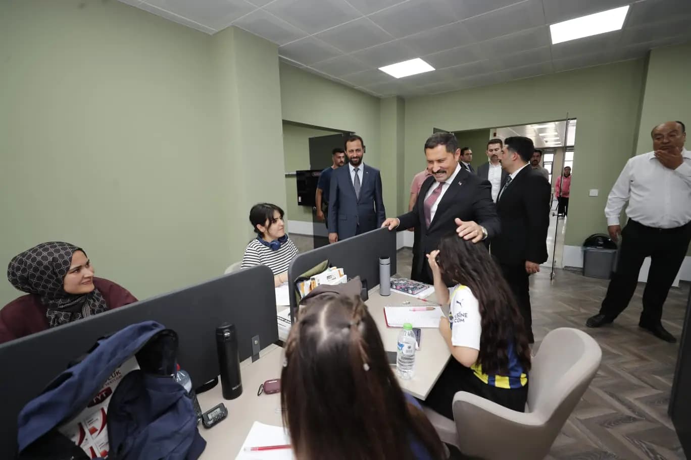Yayladağı İlçe Halk Kütüphanesi Hatay'ımıza Hayırlı Olsun