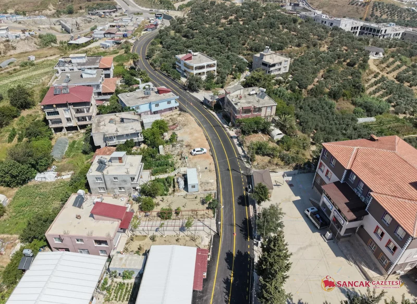 Antakya Doğanköy’de Beton Yol Çalışması Tamamlandı