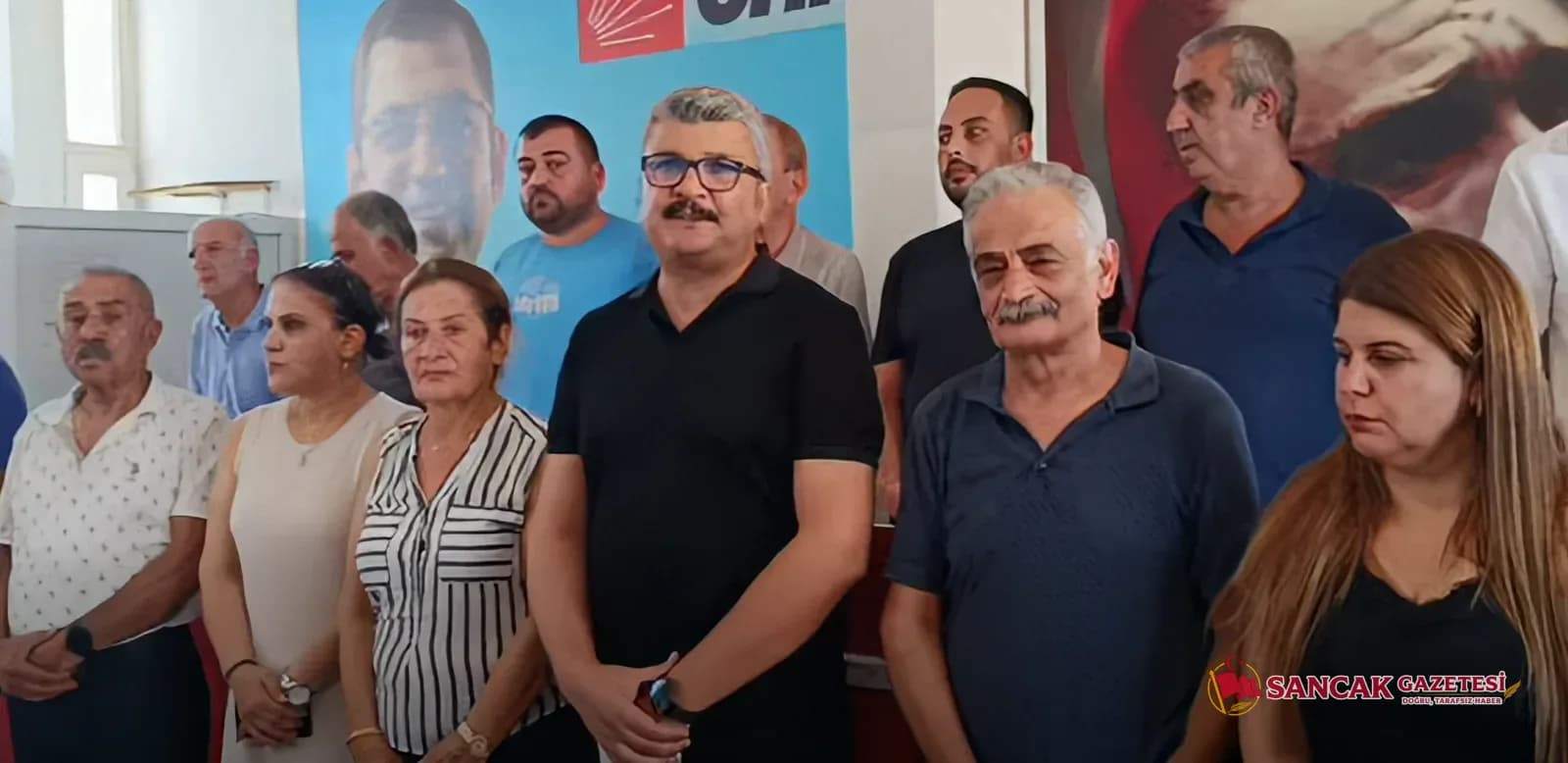 CHP İskenderun İlçe Yönetiminden Flaş İstifa: Mücadeleye Yeni Partide Devam Edecekler