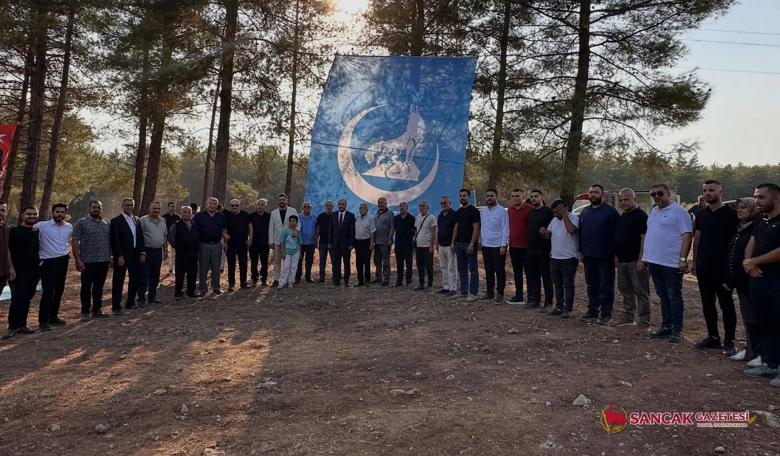 Dörtyol’da Ülkücü Şehitler Anısına Fidanlar Toprakla Buluştu