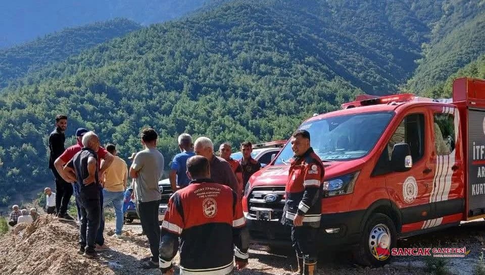 Hassa Çardak Yaylası’nda Acı Kaza: Uçuruma Düşen Motor Sürücüsü Hayatını Kaybetti