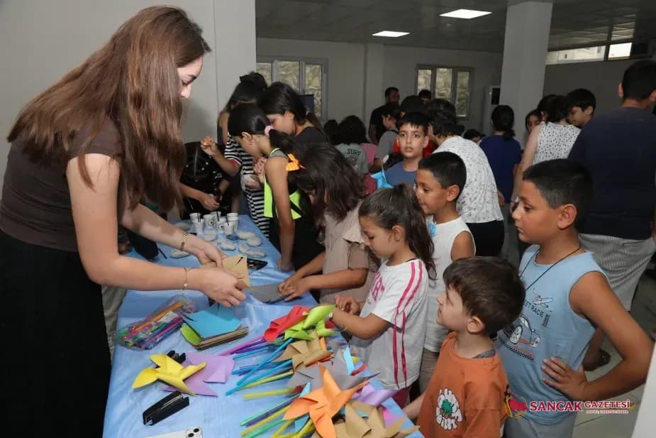 Yayladağı ve Samandağ'da Çocuklar Bilim ve Eğlenceyle Buluştu